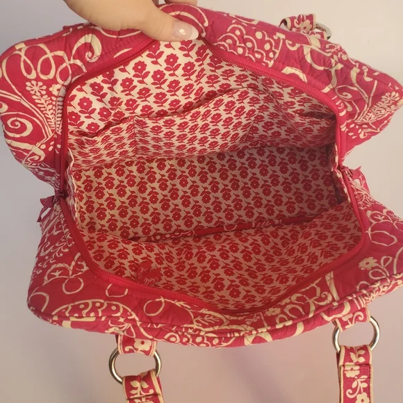 Vera Bradley Quilted Large Shoulder Bag - Picture 3 of 9